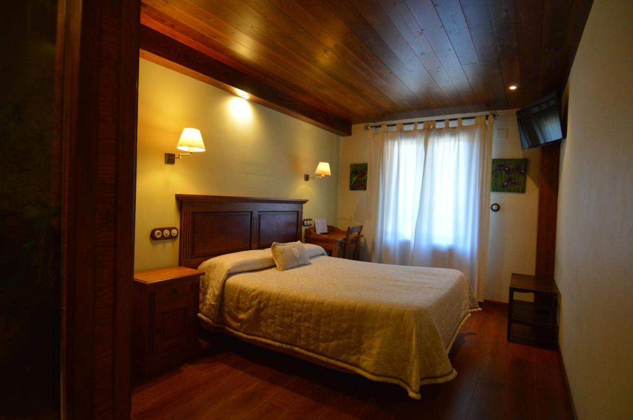 Casa Rural El Portón de Murillo Broto Exterior foto